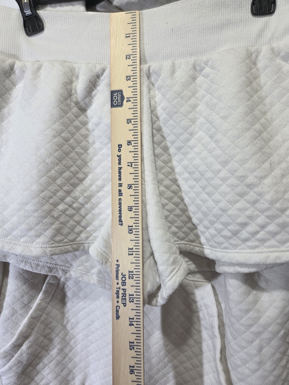 stars above Cream Quilted Pullover & Shorts Sleep Set - Picture 6 of 16